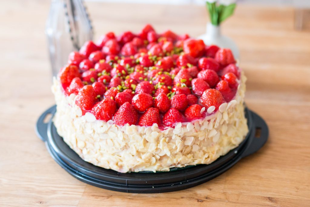 Erdbeertorte wie vom Bäcker - Backe Backe Kuchen